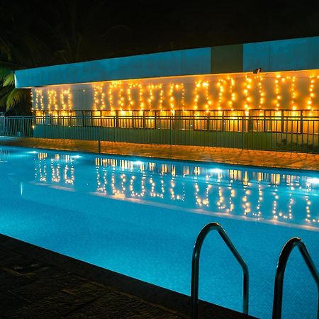 Munroe Island Lake Resort Mundrothuruth Buitenkant foto