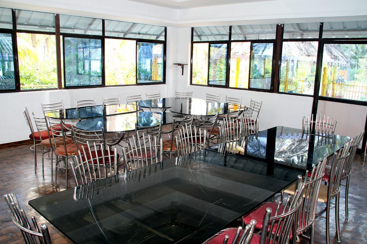 Munroe Island Lake Resort Mundrothuruth Buitenkant foto
